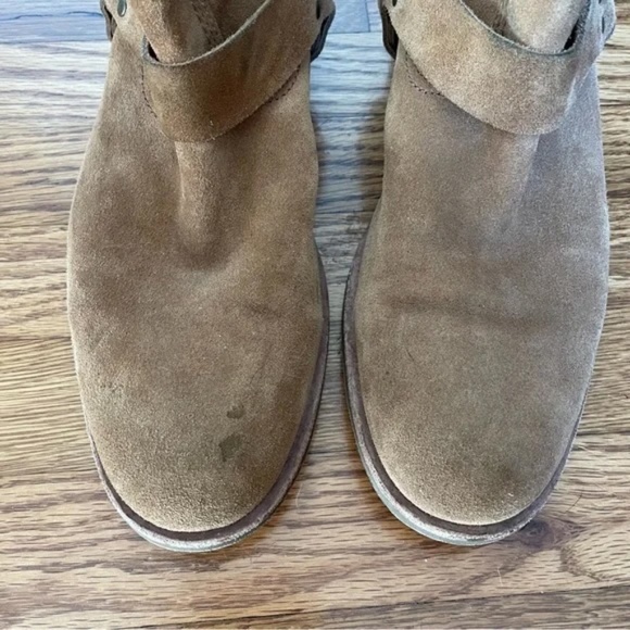 Men’s harness suede Frye Boots, size 10 - Picture 2 of 6